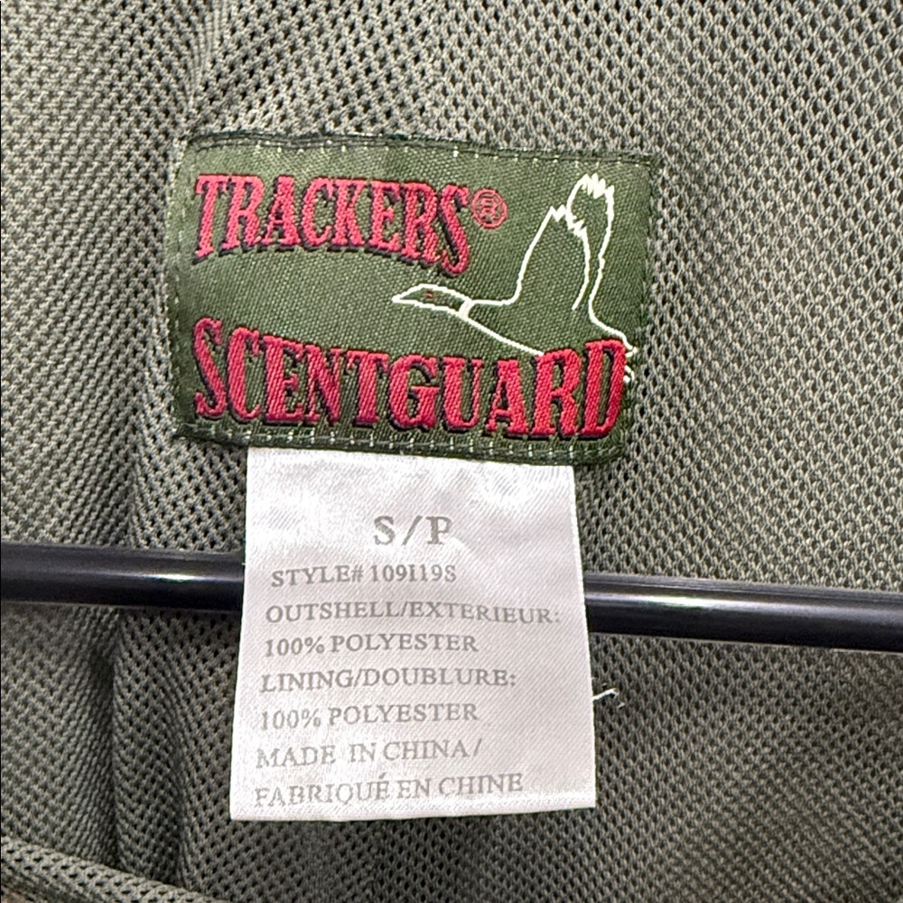 Men's Camouflage Cargo Pants - Picture 2 of 5